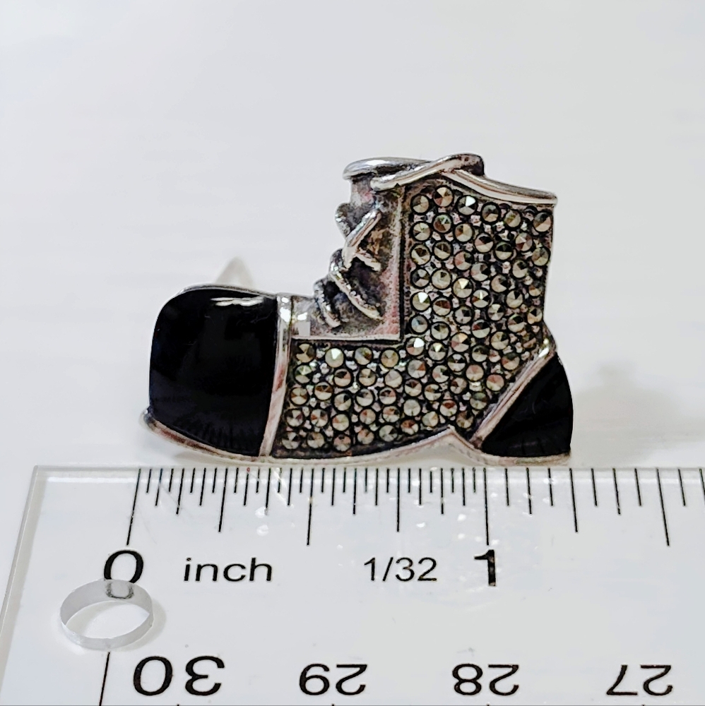 Vintage Art Deco Era Sterling Silver Marcasite Black Onyx Boot Brooch Pin - Picture 4 of 12